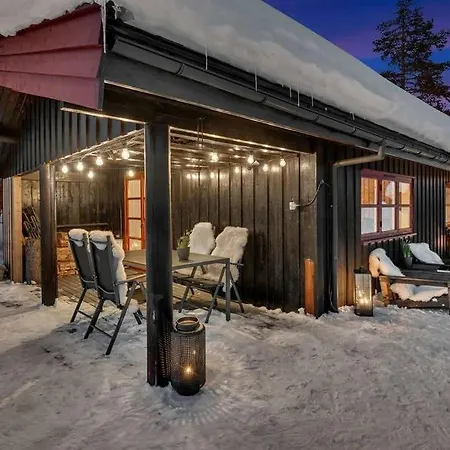 Charming Family In 別荘