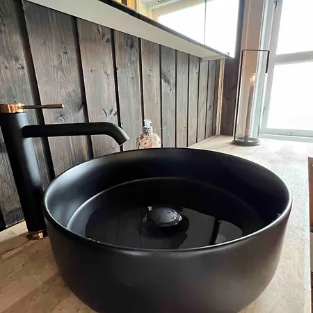 別荘 Charming Family In *